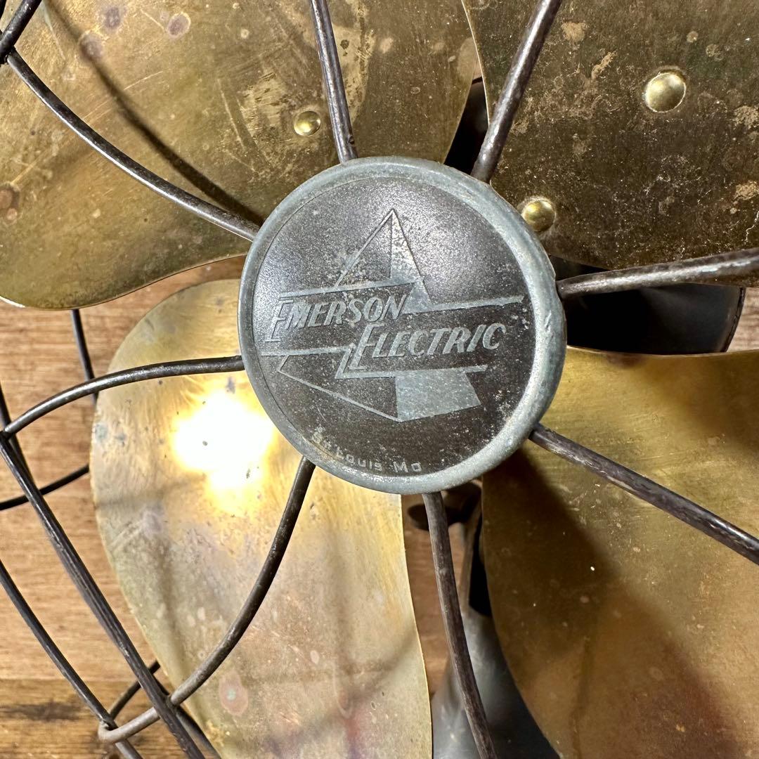 実働】戦前モデル EMERSON 6250-D 10インチ真鍮4枚羽ファン - メルカリ