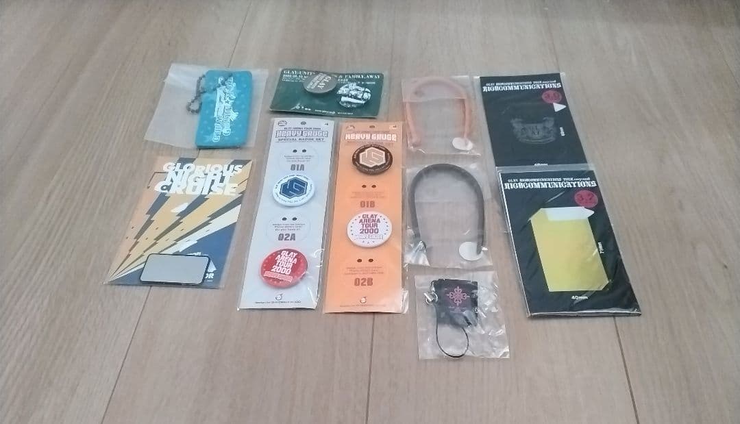 GLAY インディーズVHS & グッズセット