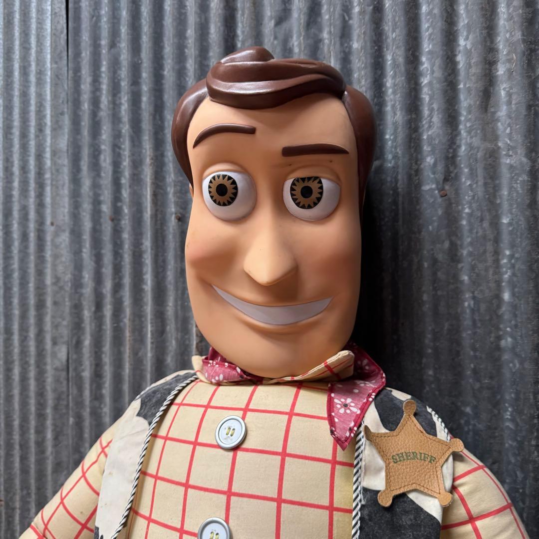 トイストーリー　人形　ウッディ　バズ・ライトイヤー　ぬいぐるみ　ディズニー