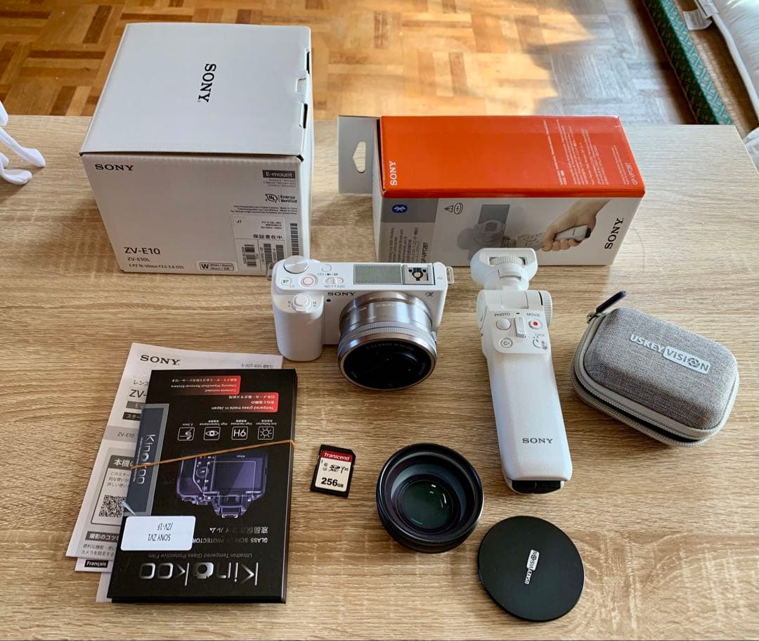 SONY ZV-E10 パワーズームレンズキット　シューティンググリップおまけ付 SONY（ソニー） 【中古】SONY α VLOGCAM ZV-E10 パワーズームレンズ