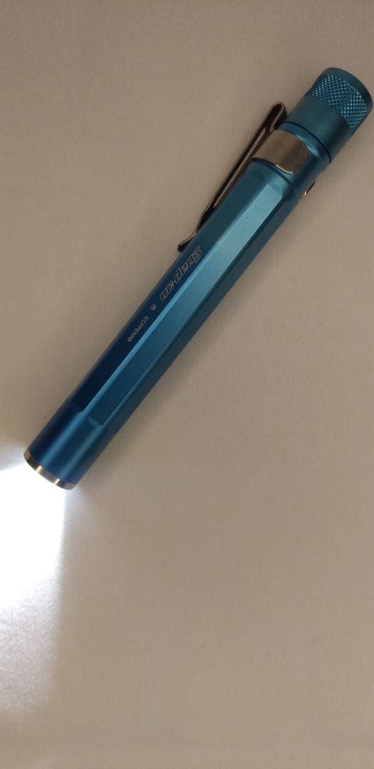 スナップオン 144lm LEDフラッシュライト ECFPEN5B ブルー - メルカリ