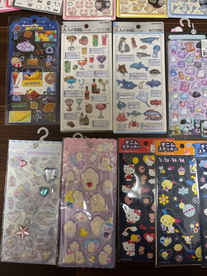 【正規品】ボンボンドロップシール　うるちゅる　ちいかわ　しずくらちゃん　大人図鑑