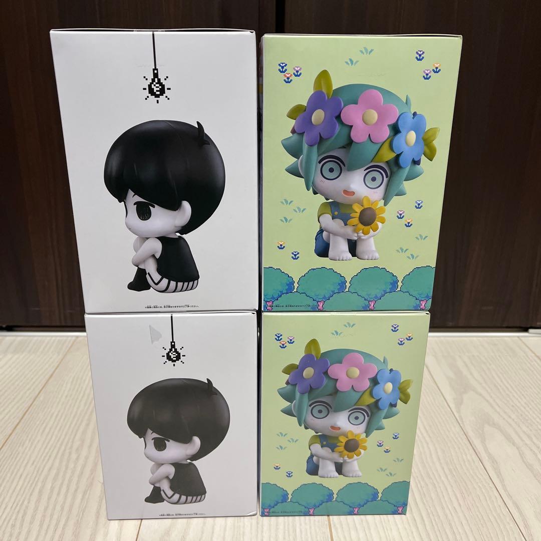 OMORI おすわりフィギュア オモリ バジル セット - メルカリ