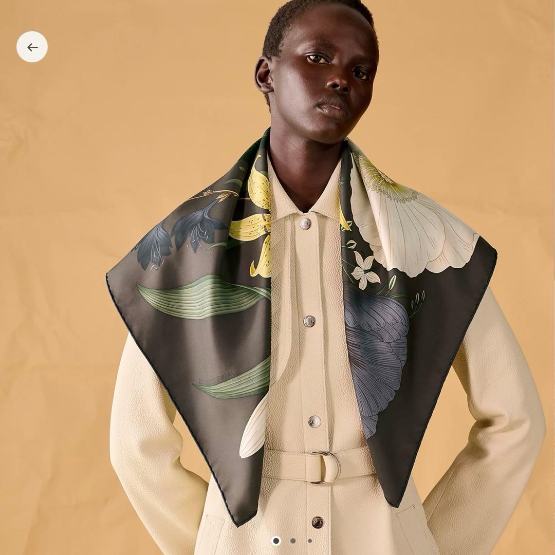 【新品未使用】エルメス　25秋冬新作　カレ 90 《ブケ・フィナル》