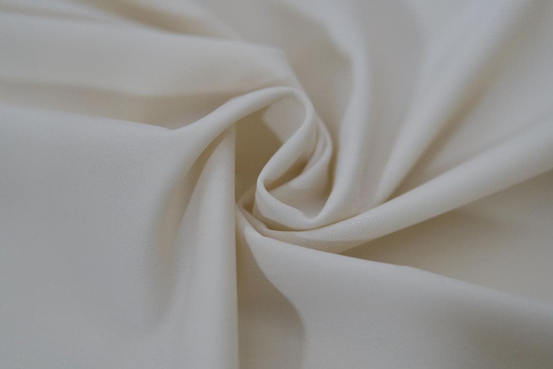 レオタード　ハイレグ　穴あき　キャラメルチェック×オフホワイト