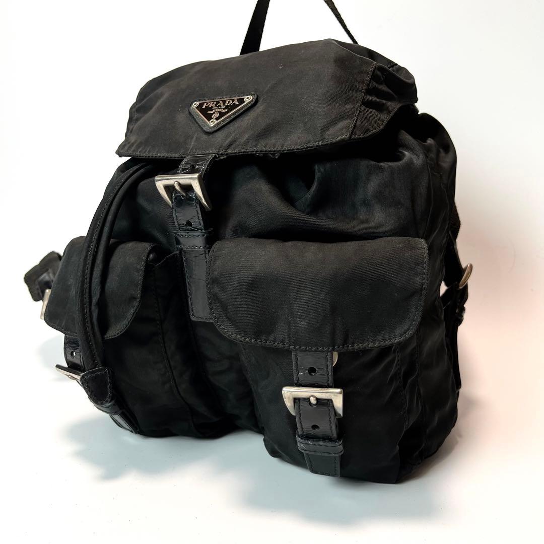 良品✨プラダ リュック バックパック 三角ロゴプレート ナイロン