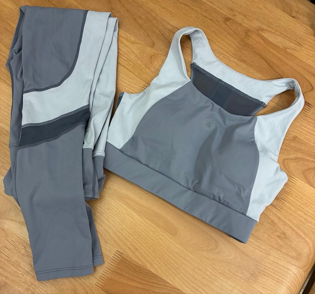 FEELCYCLE アパレル　グレー　S 上下セット　ブラトップ　トレーニング 2026年最新】feelcycle ブラトップの人気アイテム - メルカリ