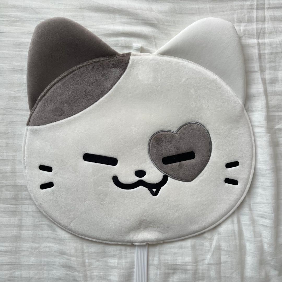 ITZY うちわカバー イェジ ケンイ セット - メルカリ