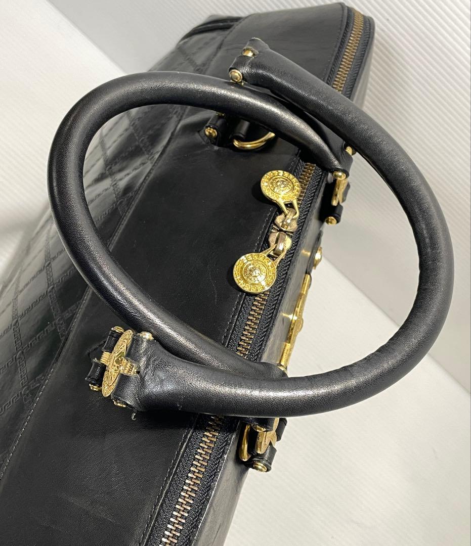 ヴェルサーチェ ハンドバッグ ボストンバッグ 2way ロゴ型押し黒