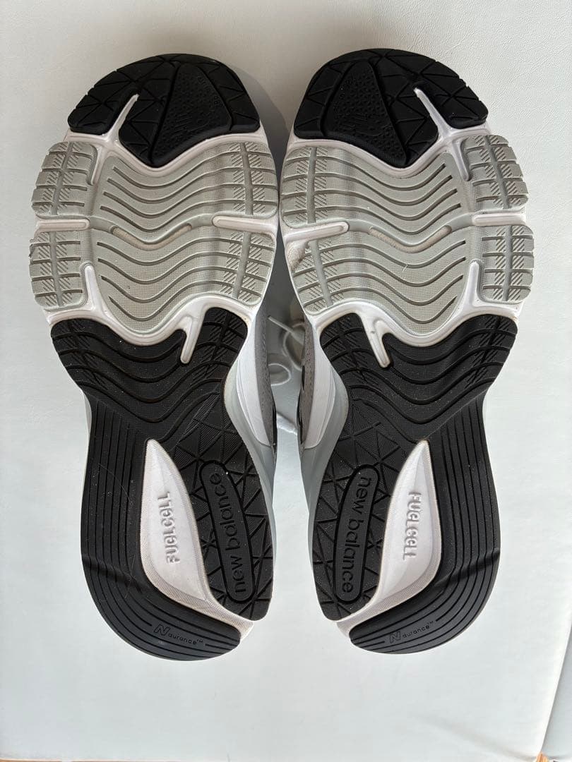 ニューバランス 990 V6 グレー M990GL6 25.5cm