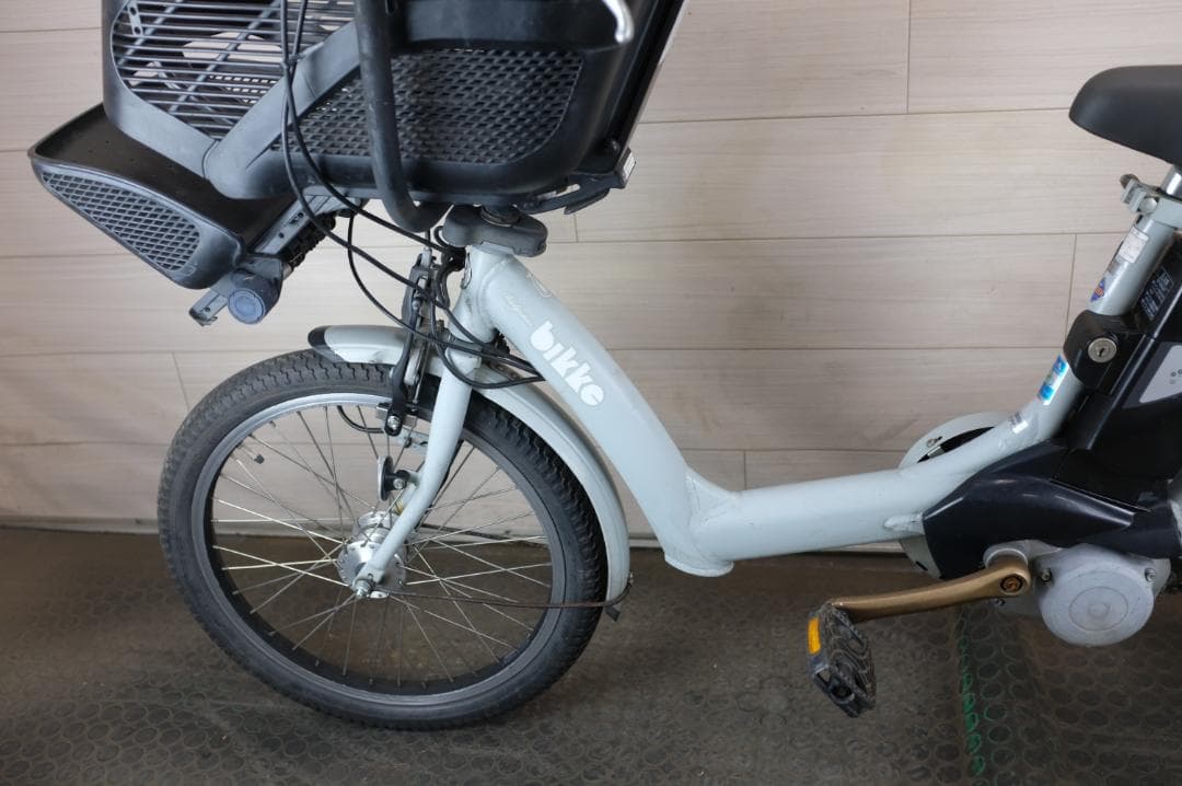 BS 　Bikke　20インチ　3段　13.2Ah（5点灯）充電器あり