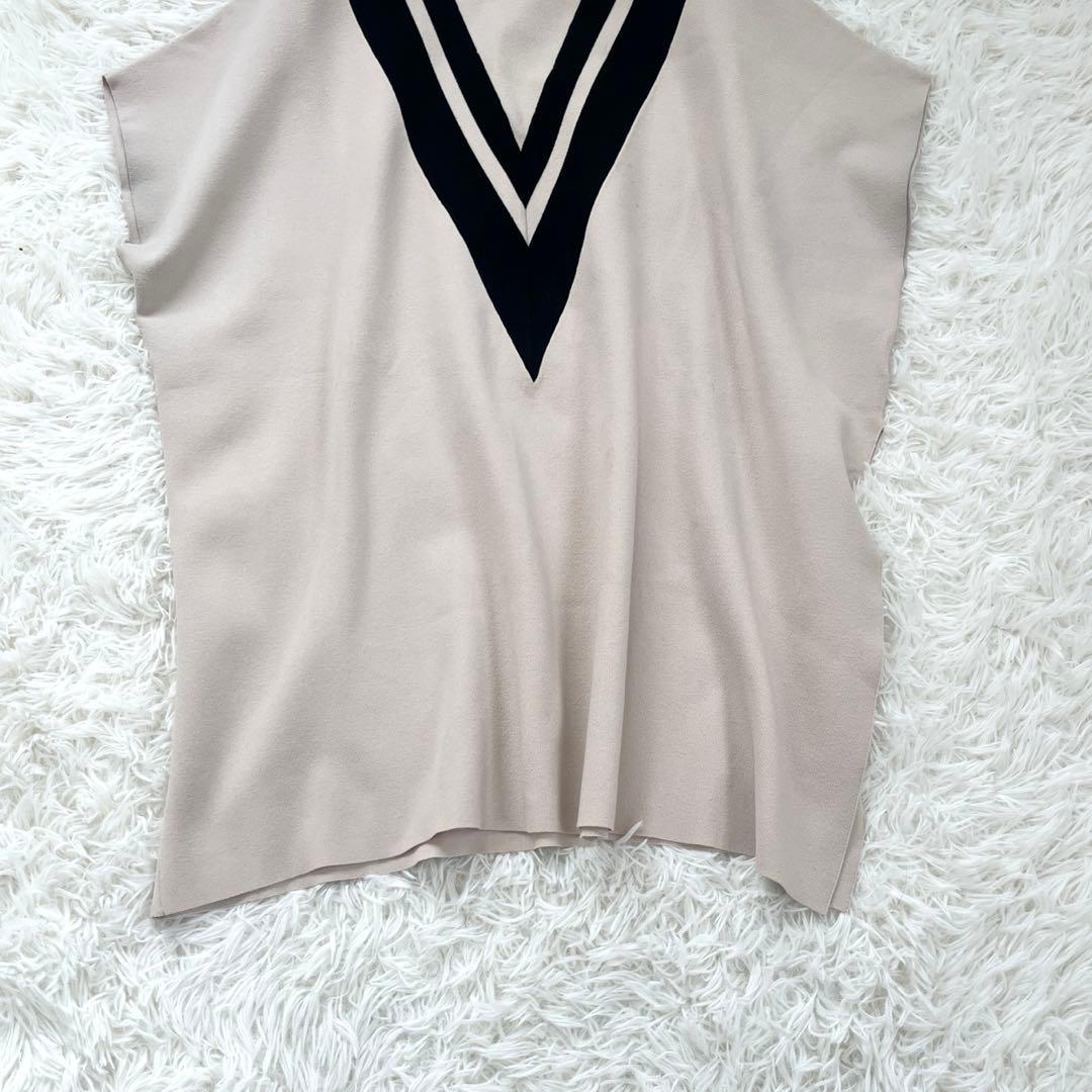 はな様 専用 完売品 ルフィル ヴィスニットラインジレ ベスト - メルカリ