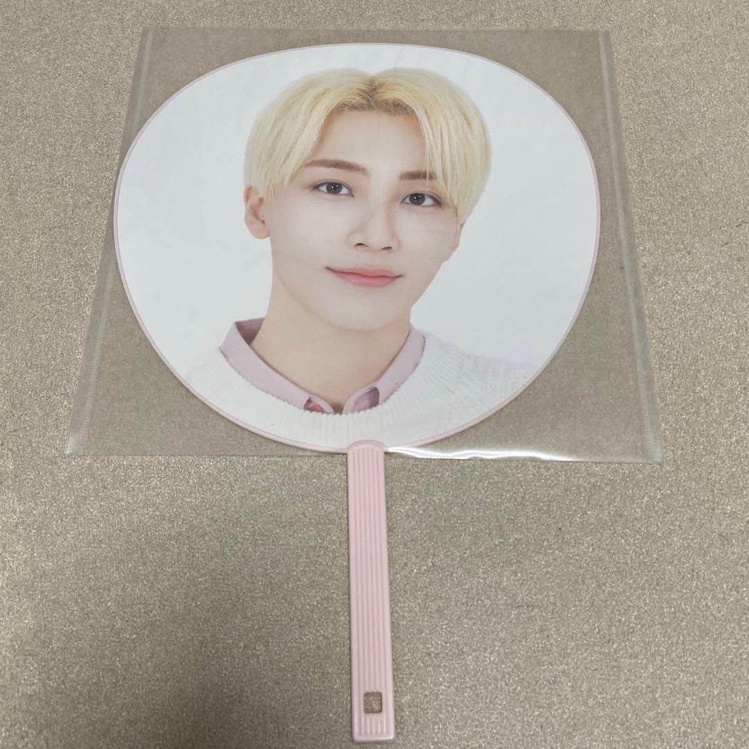 seventeen セブチ ジョンハン うちわ まとめ売り