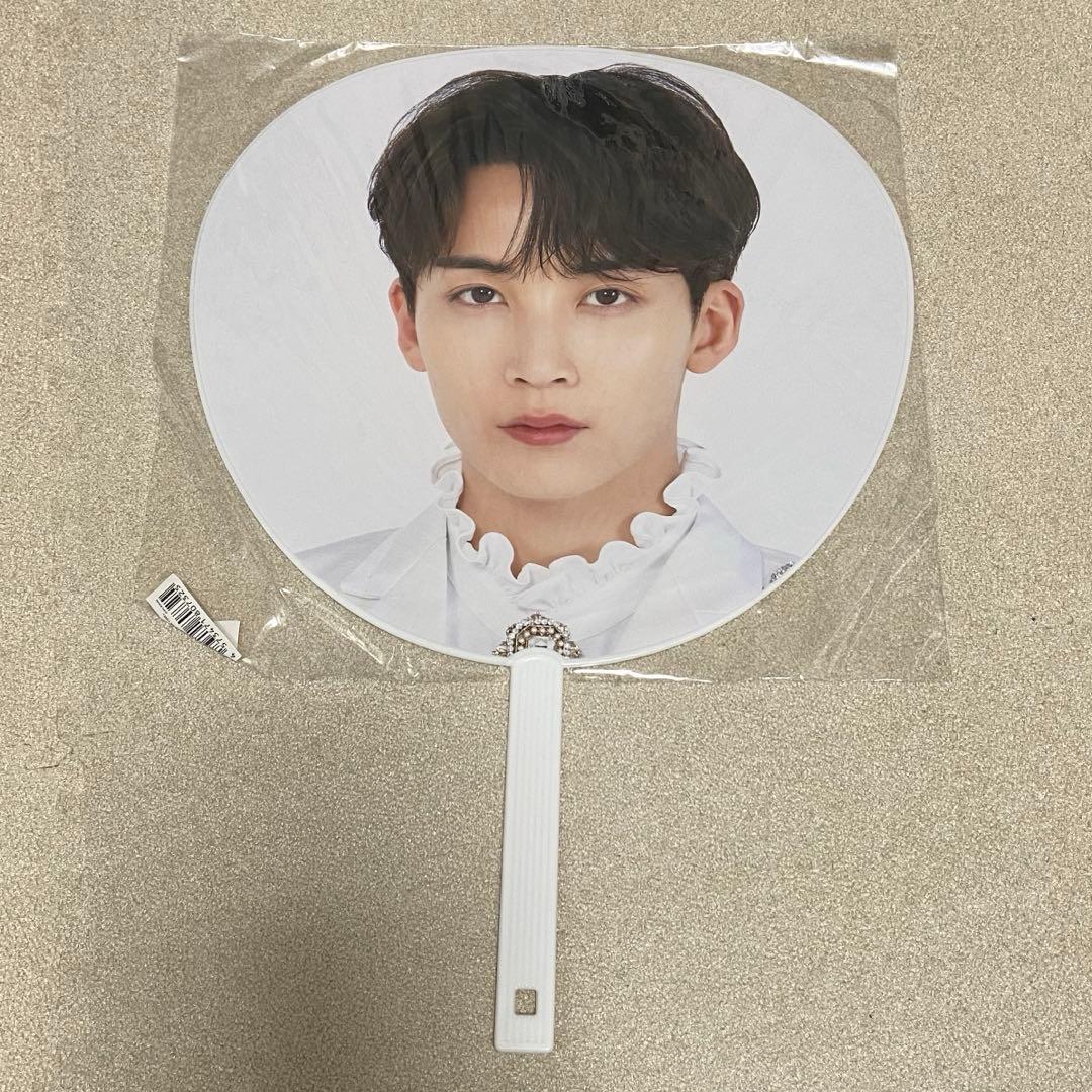 seventeen セブチ ジョンハン うちわ まとめ売り