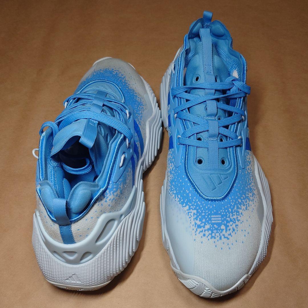 バスケットボール 27.5cm アディダス Trae Young 3