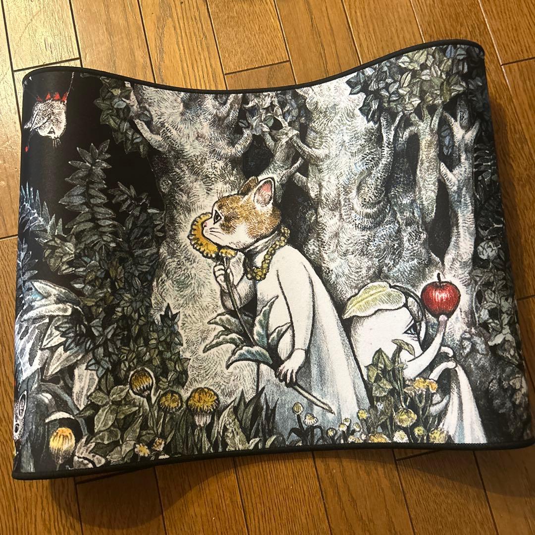 ヒグチユウコ 韓国展 マット Secret Forest デスクマット