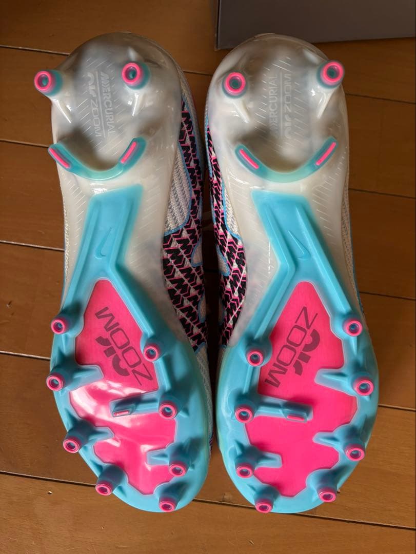 NIKE Zoomマーキュリアル ヴェイパー15エリート AG 25.5cm