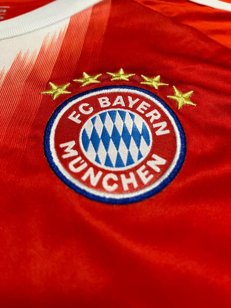 Sサイズ 25-26年 バイエルン ムシアラ ユニフォーム レプリカ - メルカリ