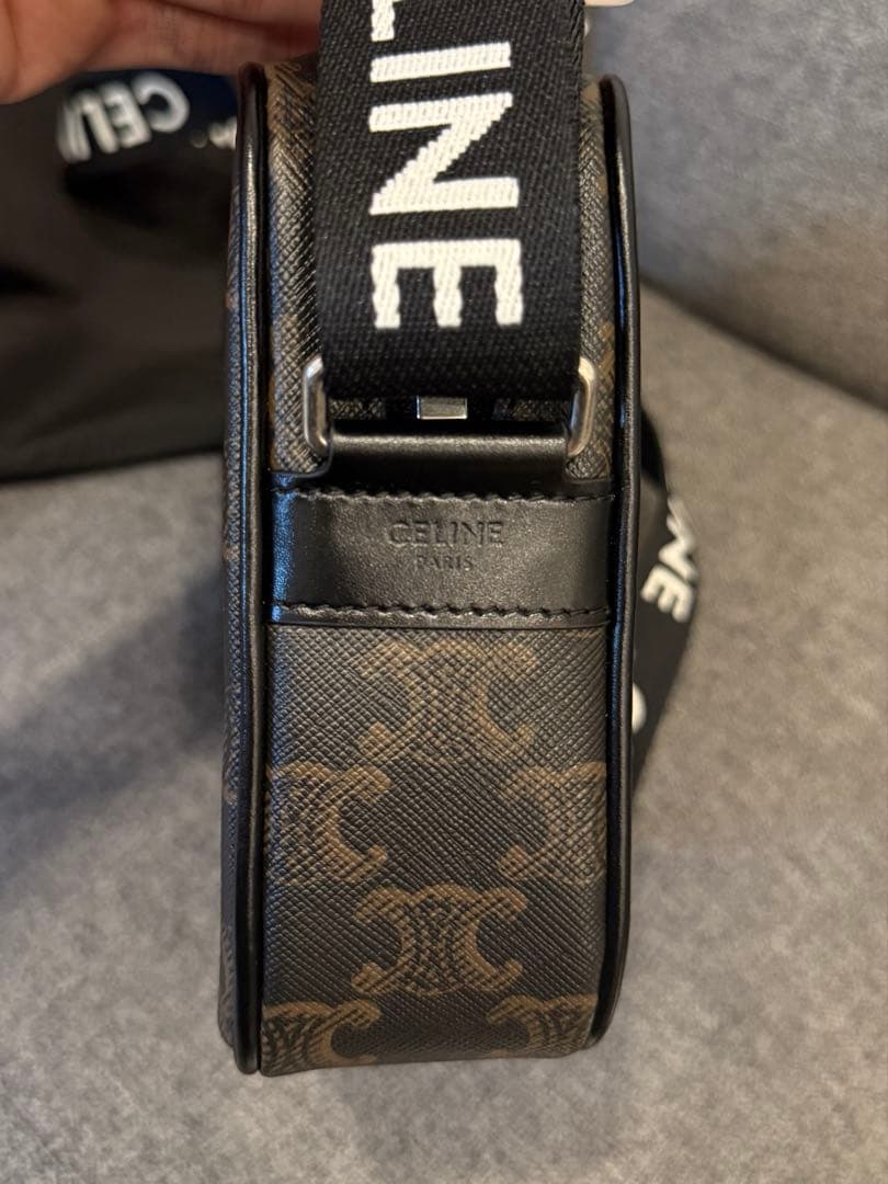 《りる》CELINE メッセンジャーバッグ ブラック