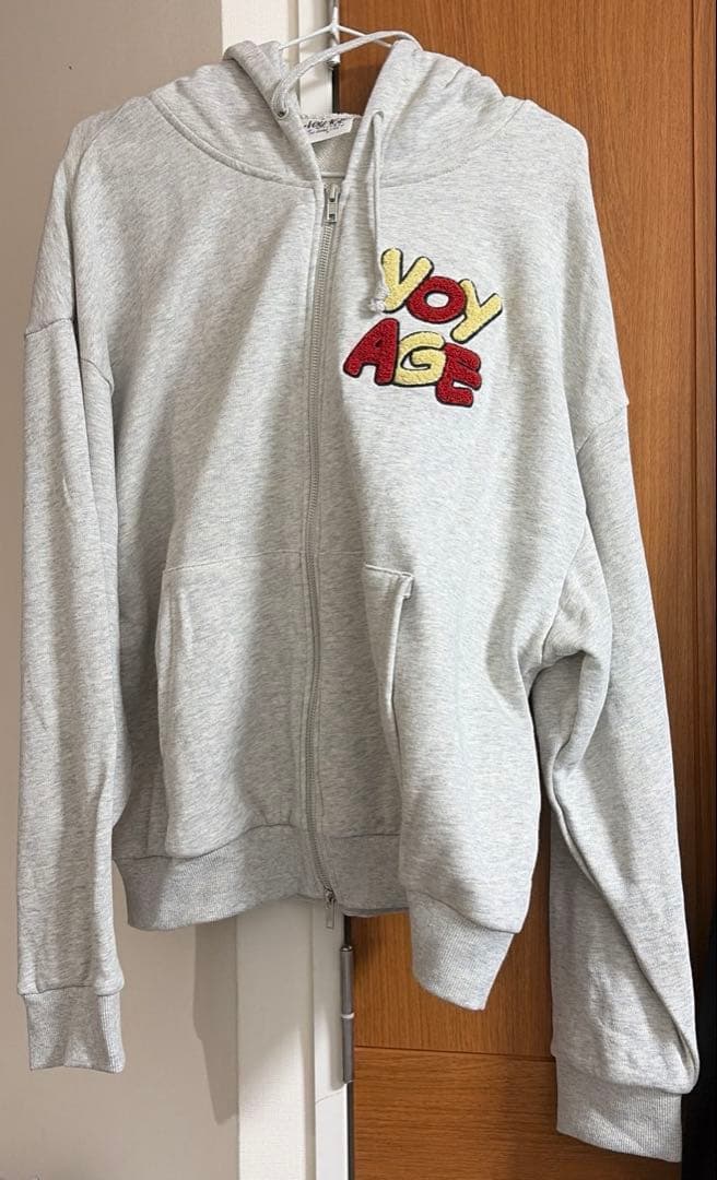 なにわ男子 パーカー ドーム VOYAGE ジップアップパーカー - メルカリ