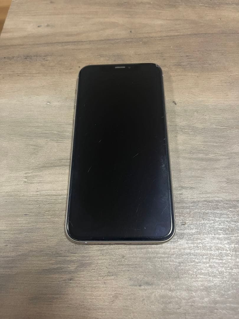 iPhone Xs ホワイト Amazon.com: Apple iPhone XS, US Version, 512GB, Silver - AT&T