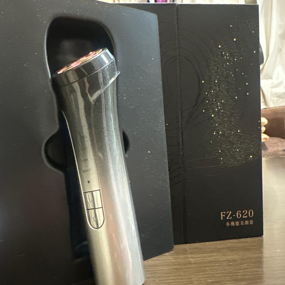 FZ-620 多機能美顔器 - メルカリ