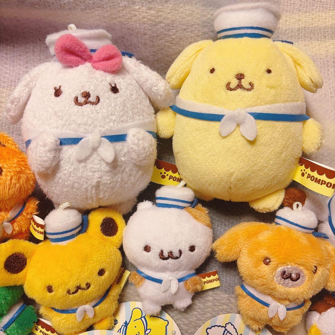 ポムポムプリンカフェ　横浜　マリン　マスコット