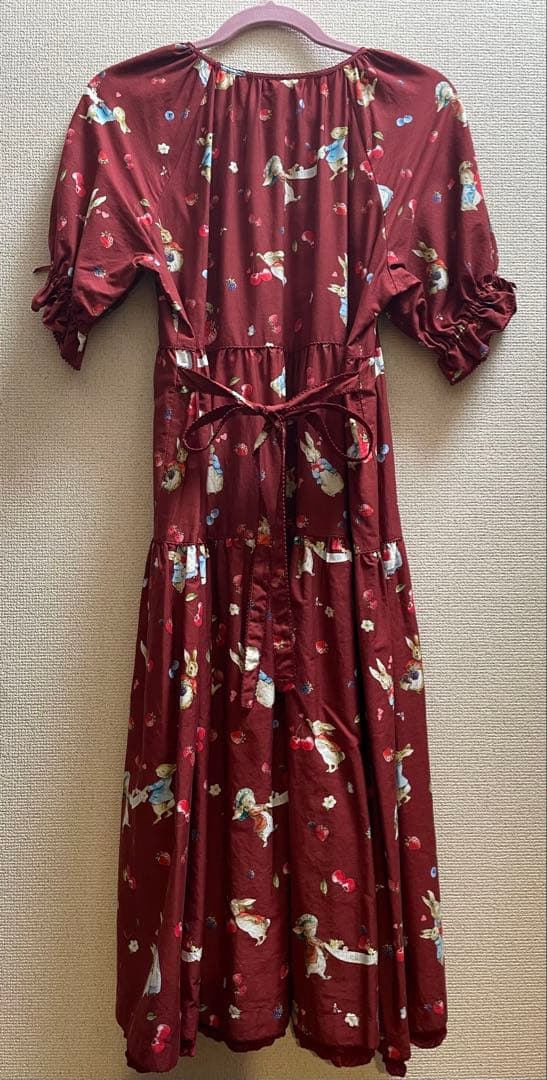 PINK HOUSE × ピーターラビット ティアードワンピース ボルドー