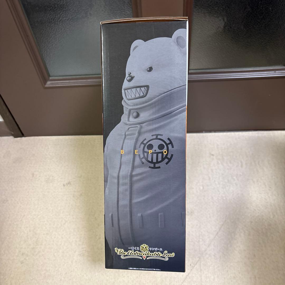 ワンピース‼️一番くじ‼️B賞ベポ＆C賞ロシナンテ＆D賞ドフラミンゴ‼️豪華セット‼️