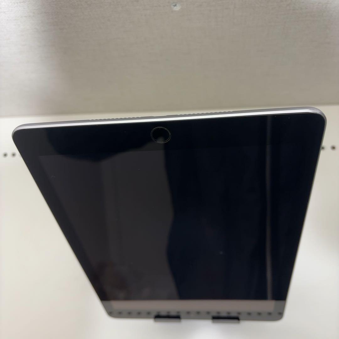早い者勝ち☆Apple 早い者勝ち iPad 第5世代 32GB Cellular iPad 第