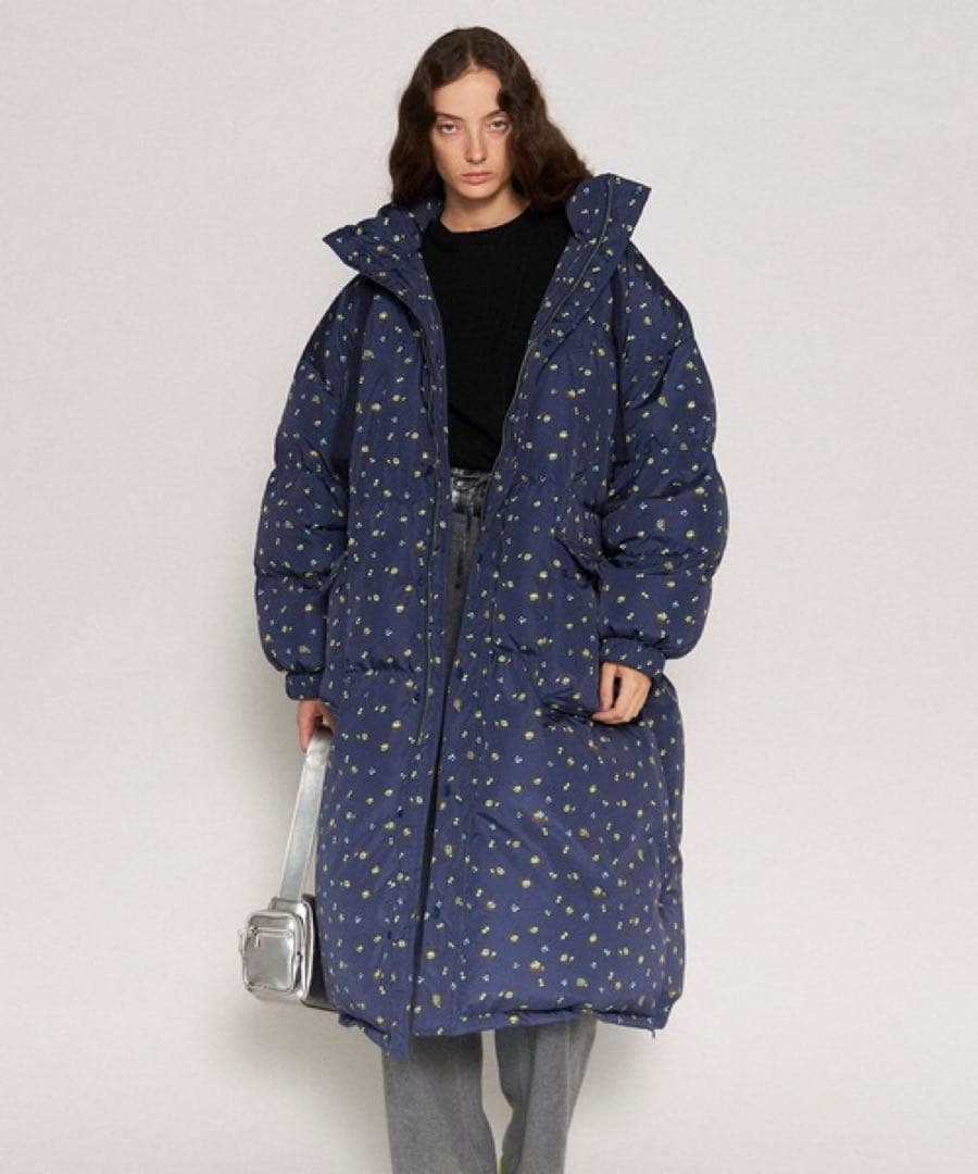 フラワーロングダウンコート MAISON SPECIAL メゾンスペシャル MAISON SPECIAL（メゾンスペシャル）の「Floral Pattern Long Length