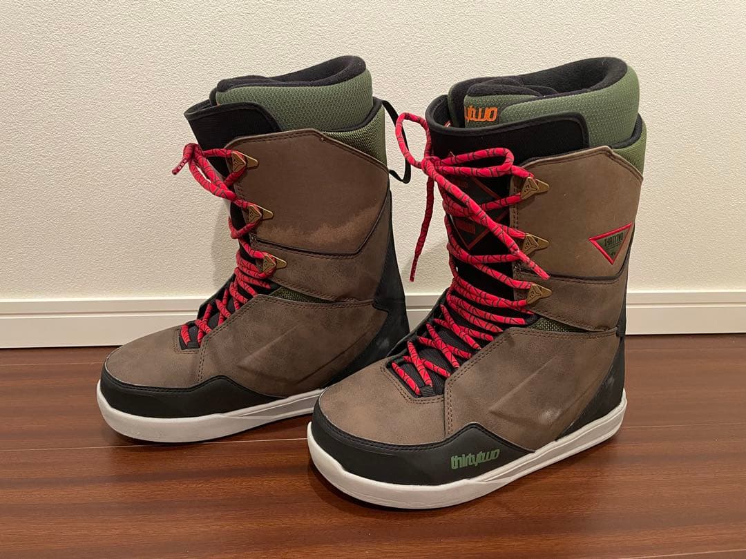 スノーボード thirtytwo LASHED BRADSHAW 27.5cm US9.5