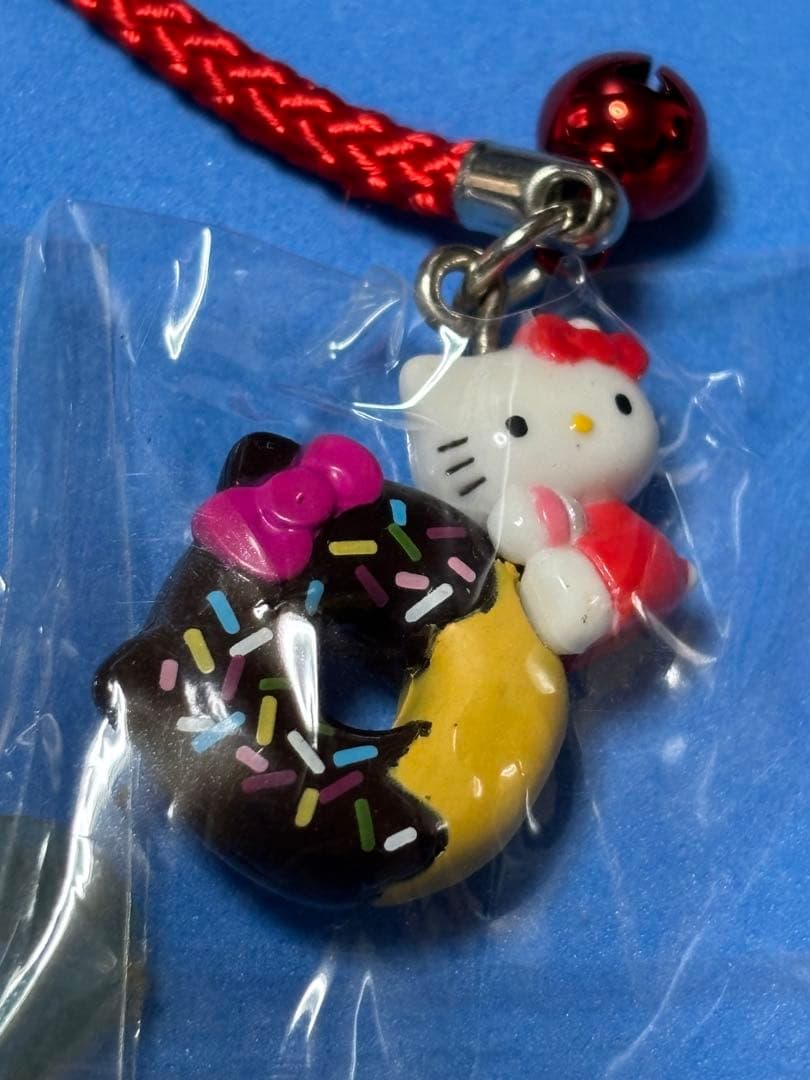 ご当地キティ　ソフトクリーム　ドーナツ　根付け　3点セット