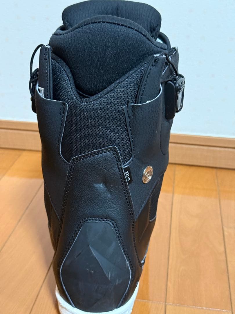 DEELUXE ディーラックス　ブラック スノーボードブーツ 26.5cm