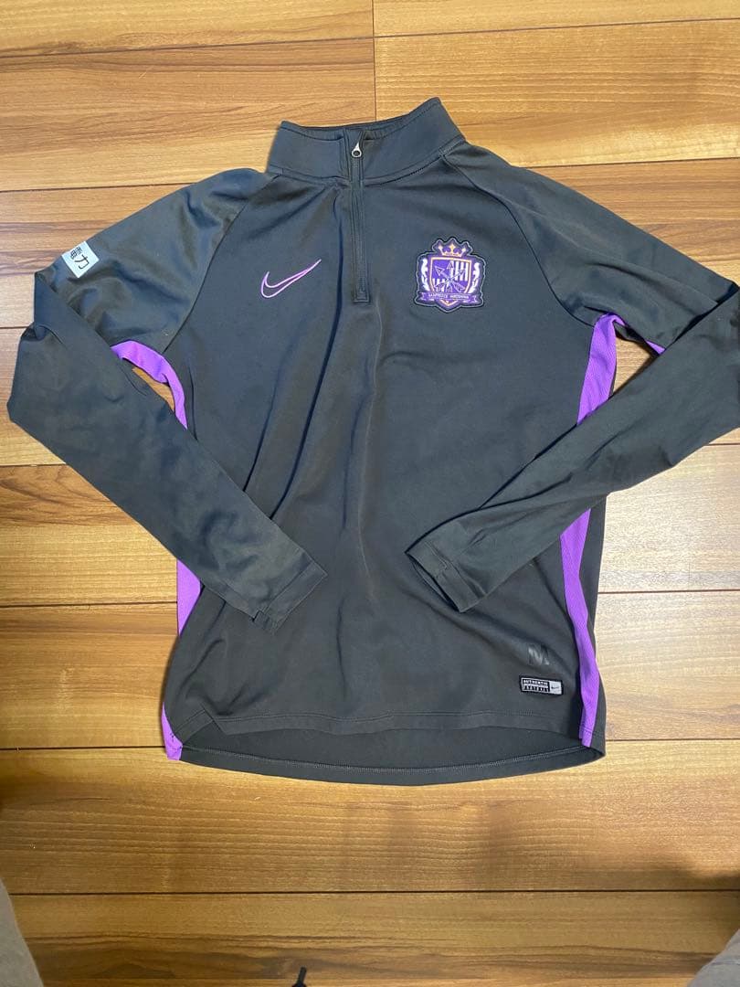 サンフレッチェ広島 レアMサイズ ハーフジップジャージ