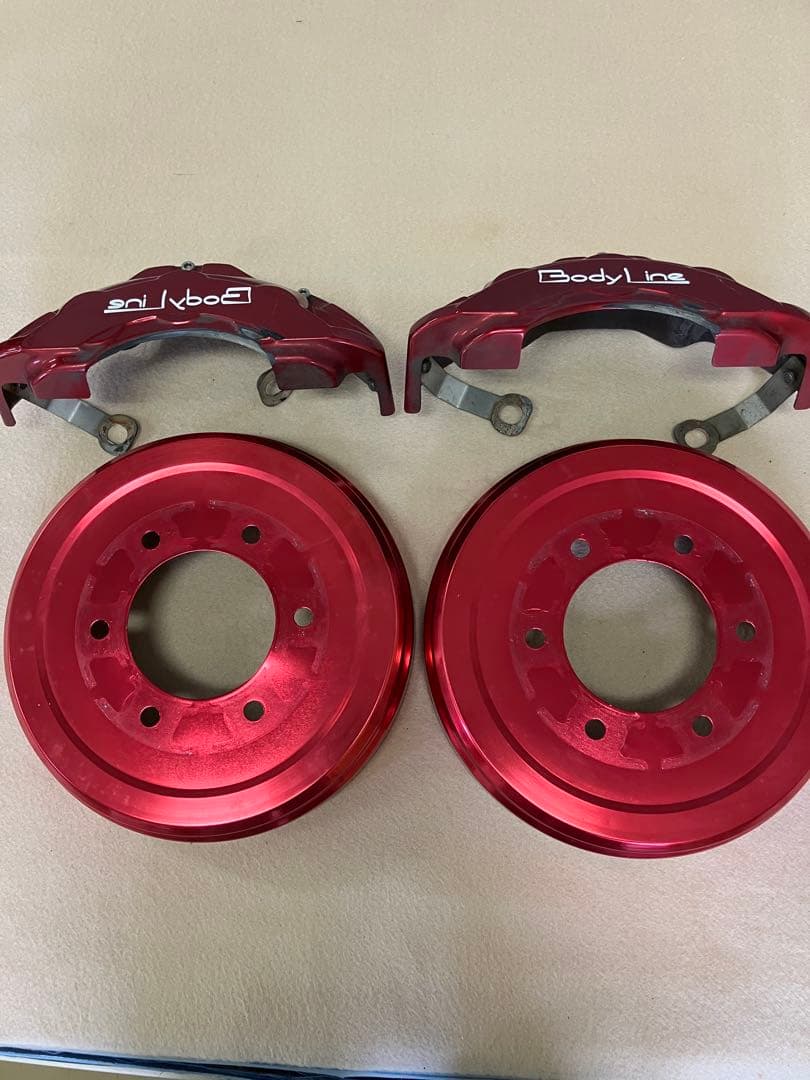 used Body Line キャリパーカバー＆ドラムカバーセット　レッド used Body Line キャリパーカバー＆ドラムカバーセット レッド used