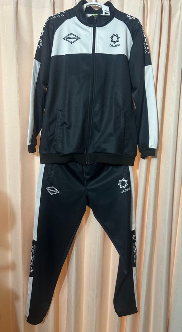 CALDEIRA キャルデラ ジャージ上下セット S 美品早いもの勝ち‼️ キャルデラ/CALDEIRA ジャージ上下セット/COMFORT TRACK JERSEY SET-UP