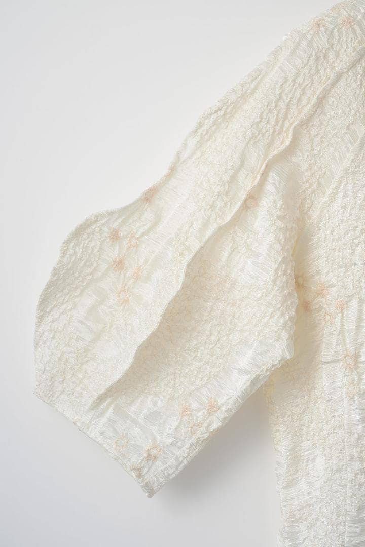 MURRAL 　\"Inflate\" petal top　ホワイト