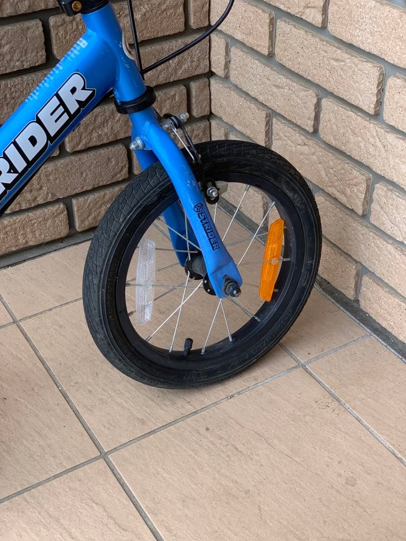 美品】STRIDER 14X ブルー ペダル&キックスタンド付き