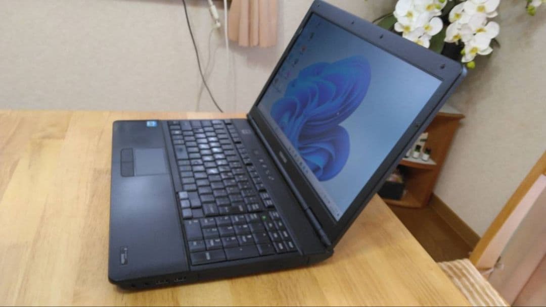 東芝ダイナブック B552 Corei3 SSD 500GB メモリ8G - メルカリ