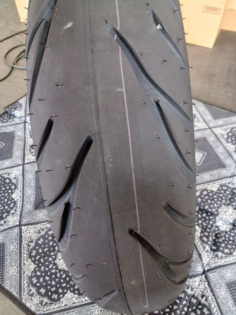 スポーツスターMICHELIN COMMANDERⅢ150/80 B16 タイヤ Michelin Commander III Cruiser 150/80B-16 77H Reinforced Rear