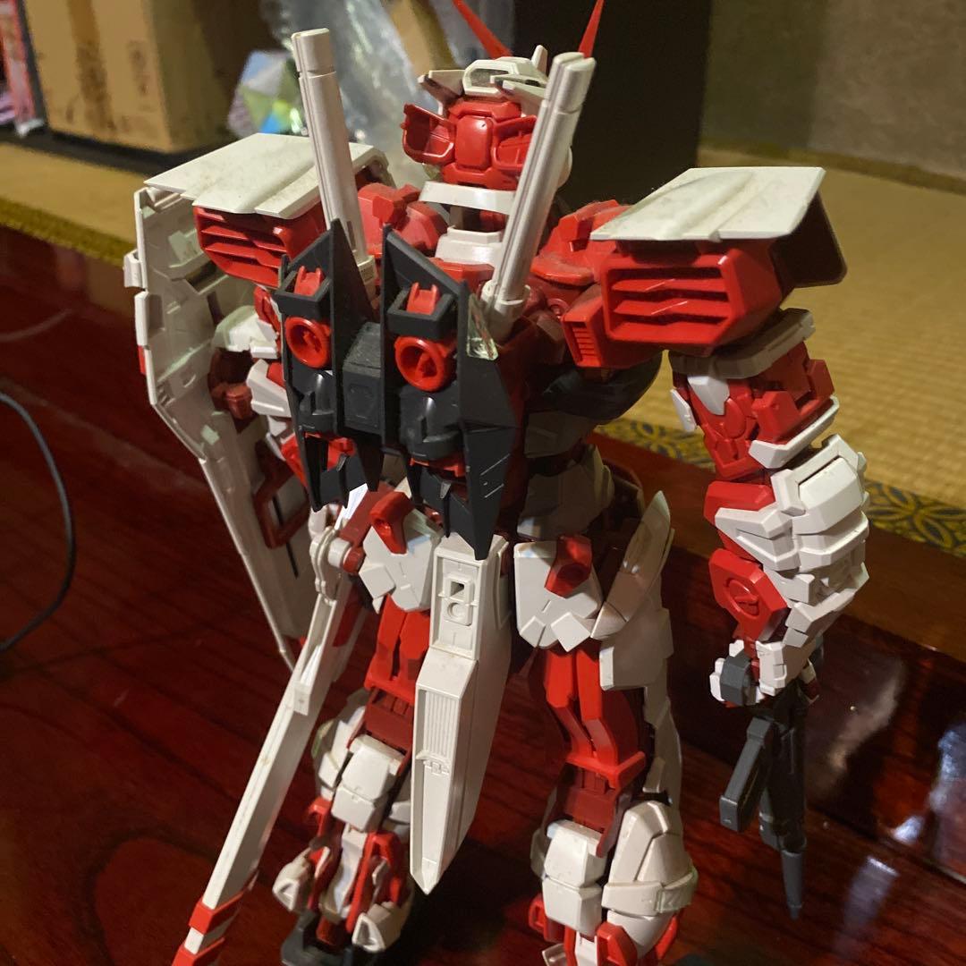 ガンプラ　ガンダムアストレイ レッドフレーム