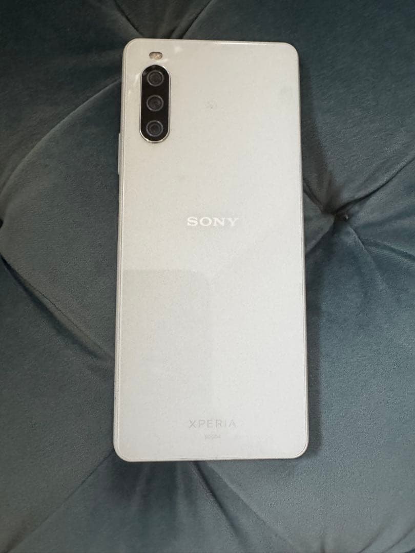 美品】Sony Xperia10Ⅲ ホワイト SIMフリー - メルカリ