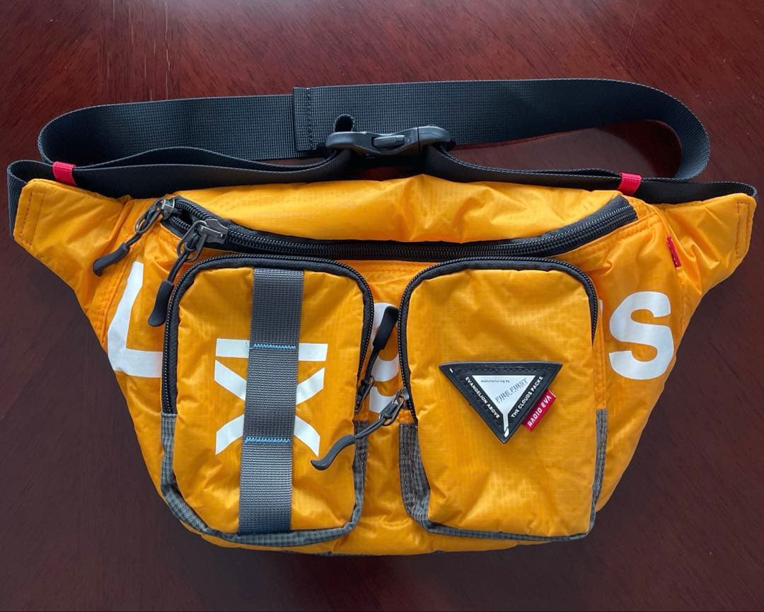 RADIO EVA エヴァンゲリオン ウェストポーチ イエロー - メルカリ