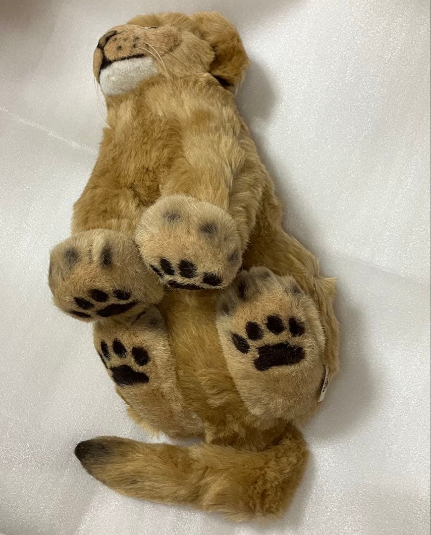 Koesen　ケーセン　ライオンの赤ちゃん　ぬいぐるみ