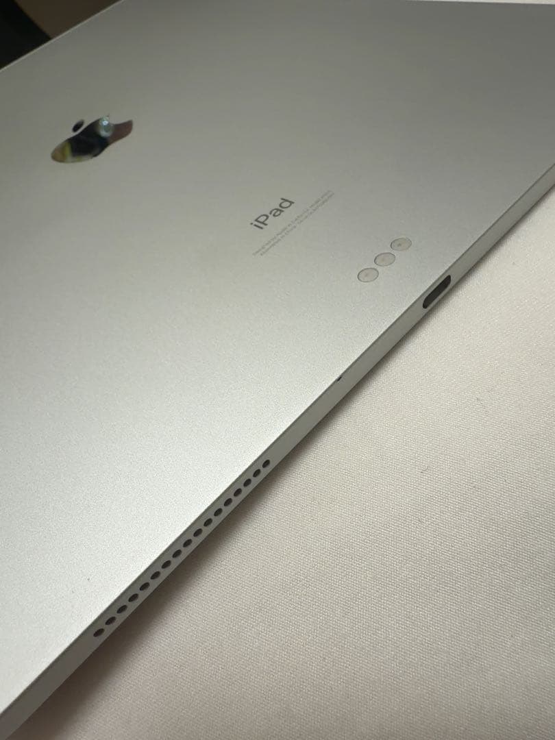 iPad Pro 12.9 第3世代 256GB シルバー 美品 MK付 - メルカリ