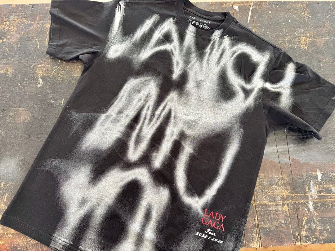 (新品)レディーガガ VIPGOLD 最前列 Tシャツ M〜最安値〜
