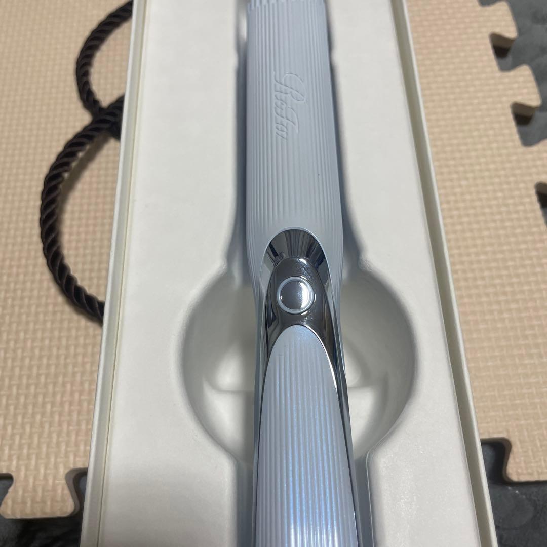 リファ ストレートアイロン プロ（ホワイト） (箱付き) ReFa（ReFa） リファストレートアイロンプロ（ホワイト） 通販