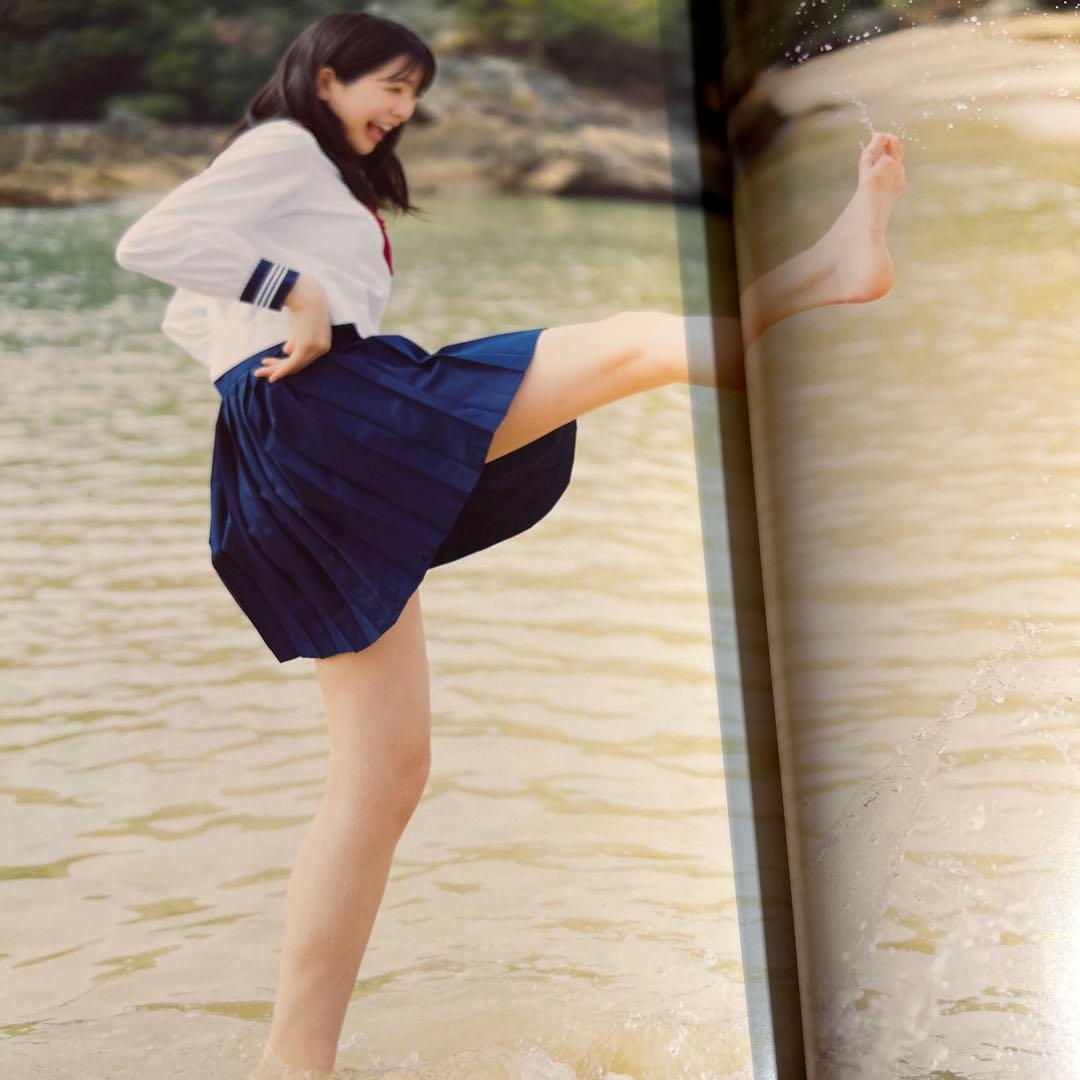 今森茉耶 1st写真集 - メルカリ