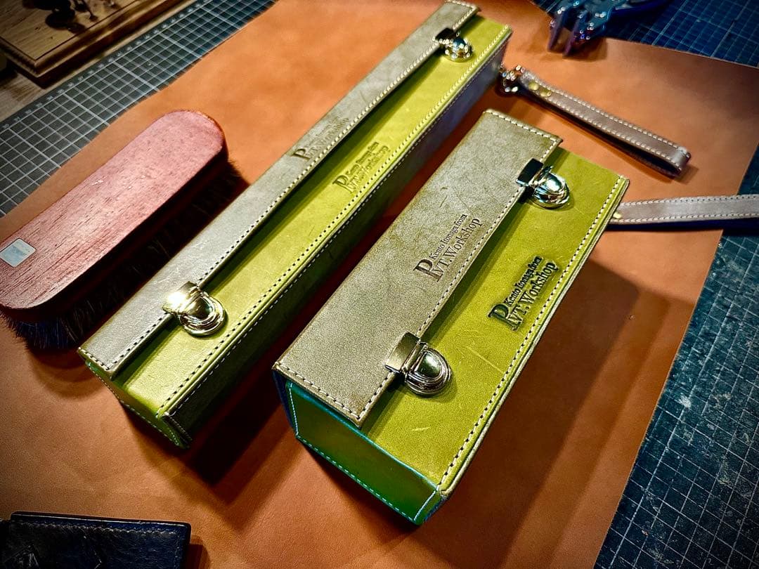 中古！Pvt.Workshop 極　本革　プレマケース　デッキケース